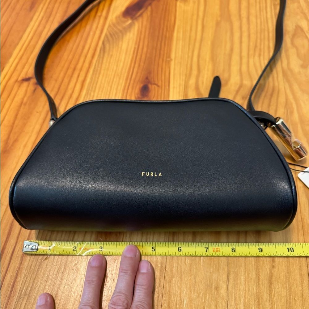 FURLA Vitello Sidney Goccia Crossbody Shoulder Bag Purse Black NWT Dust Bag - Picture 7 of 16